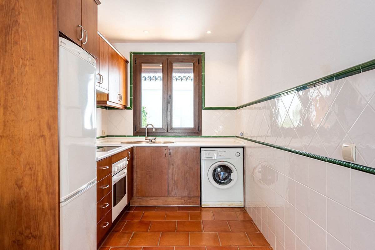 ad2622285266aaa1456acec1d7f5243b - 17