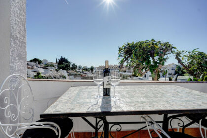 ad66ca5fd8719e83056c6629549cb576 - 13