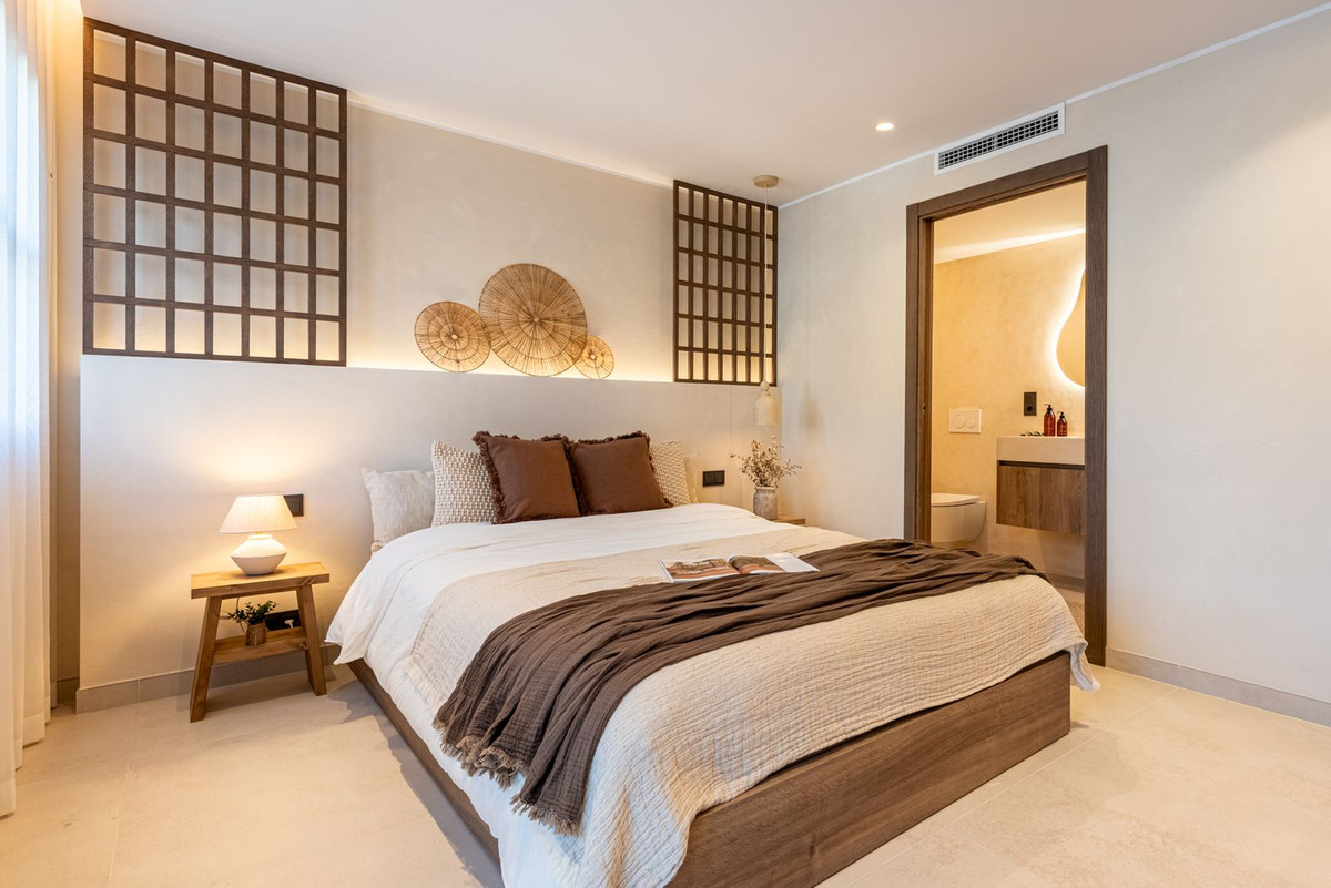 ade1cd28ddd08ad0ea52a8979a85e9e1 - 23