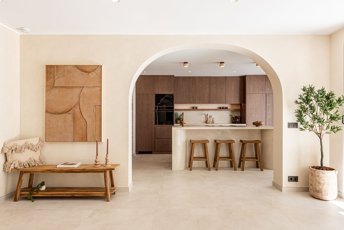 ade1cd28ddd08ad0ea52a8979a85e9e1 - 3