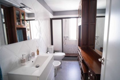 ae025eea2c6c81783350acaa7392eb77 - 11