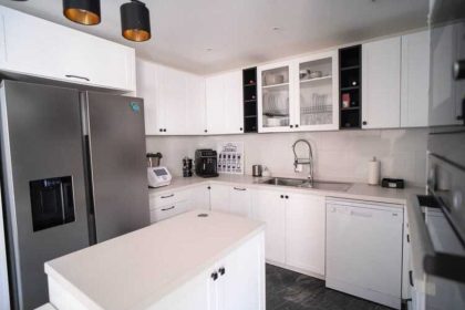 ae025eea2c6c81783350acaa7392eb77 - 19