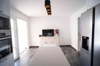 ae025eea2c6c81783350acaa7392eb77 - 20