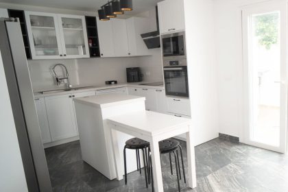 ae025eea2c6c81783350acaa7392eb77 - 4