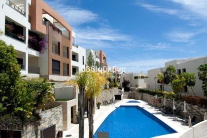 ae35ff4a432b2613b60222c9b2ac0673 - 35