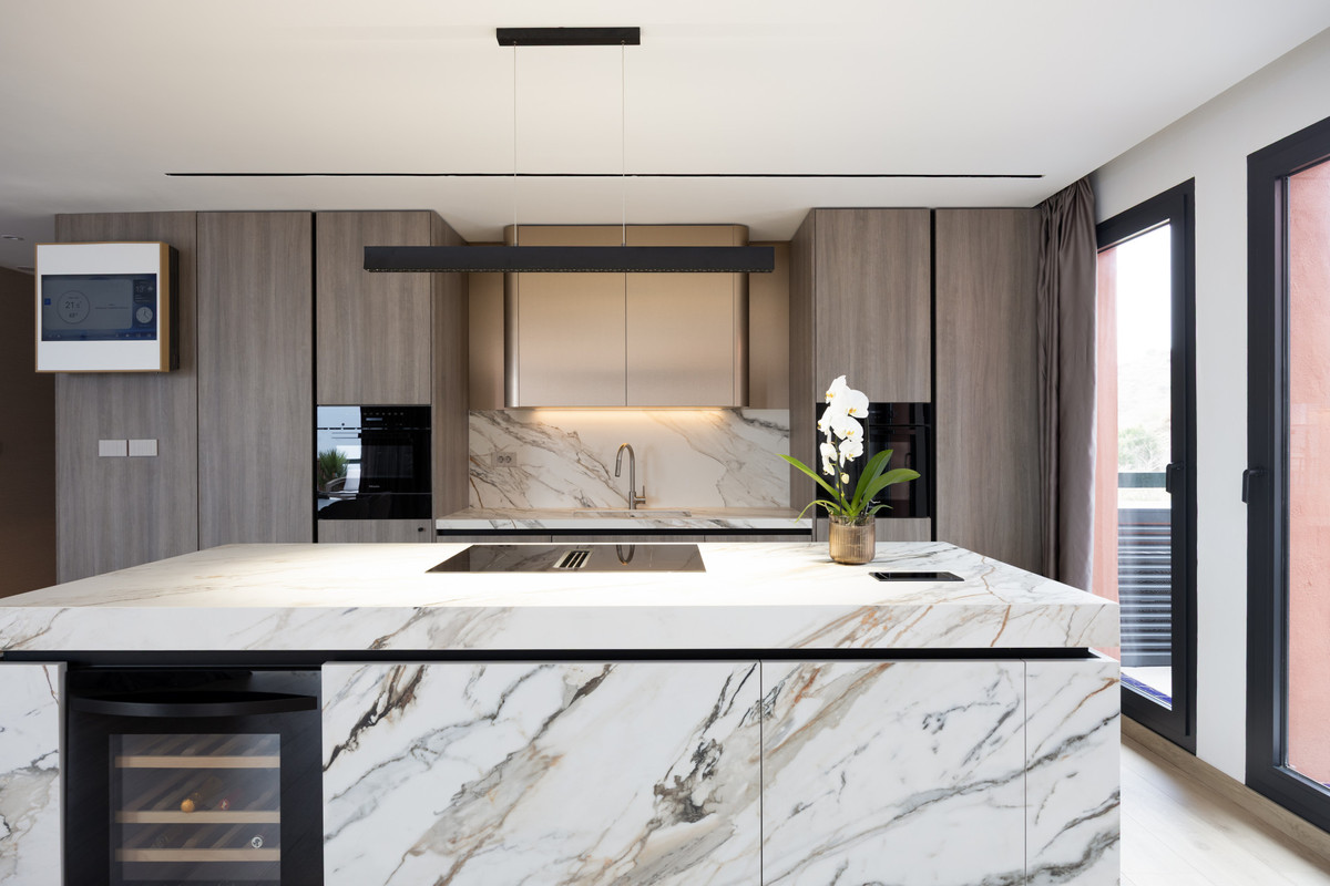 ae43001149996b992e49192a82b67ab5 - 10