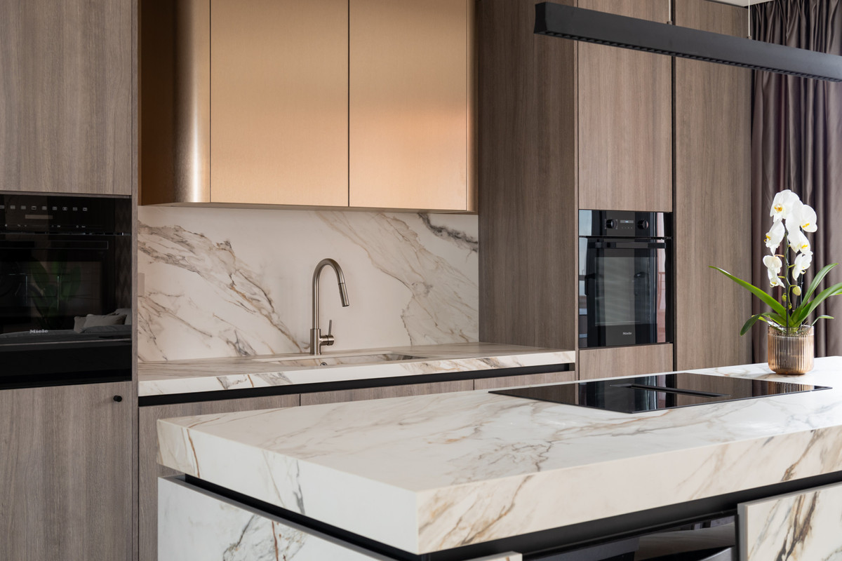 ae43001149996b992e49192a82b67ab5 - 12