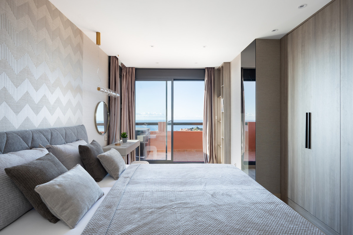 ae43001149996b992e49192a82b67ab5 - 21