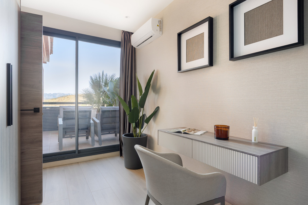 ae43001149996b992e49192a82b67ab5 - 22