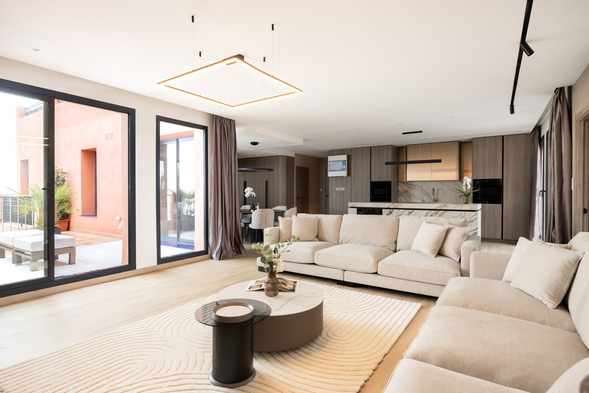 ae43001149996b992e49192a82b67ab5 - 4