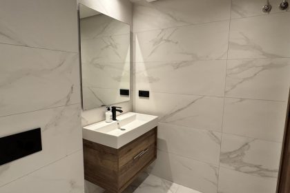 ae6ca9090d061e2704644a1d755dca79 - 12