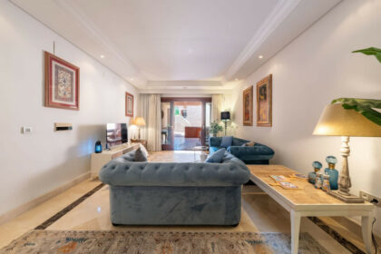 ae8c2db6572f04be926ba9534ef01422 - 10