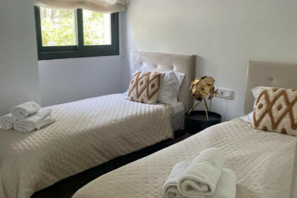 aeaf2c77b46300c0a9c98907ce14c9f6 - 10