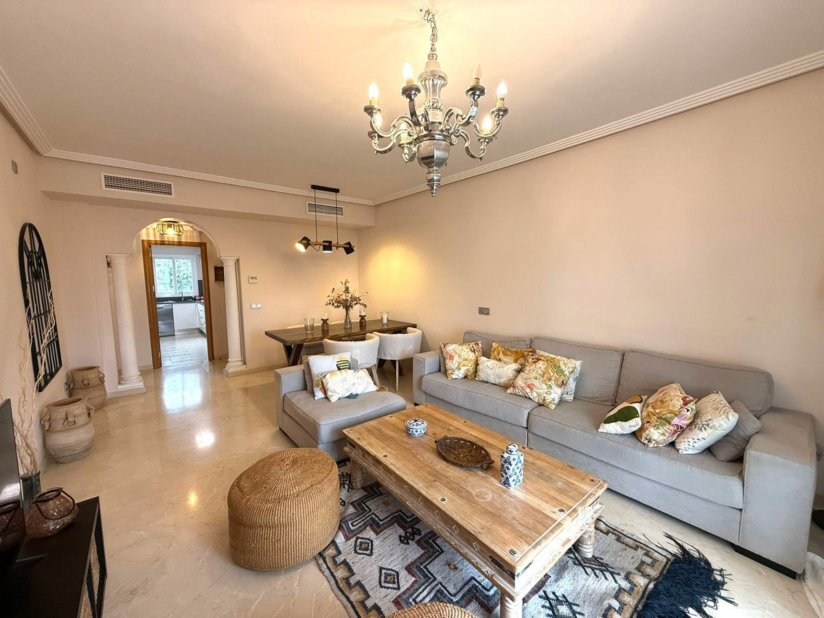 af344873e4422591af18e774b196a4d7 - 14