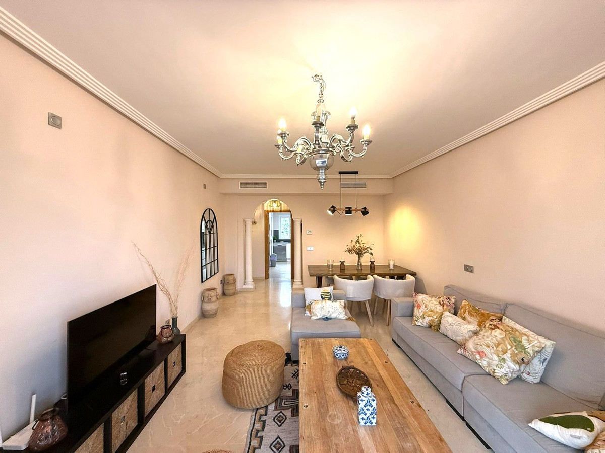 af344873e4422591af18e774b196a4d7 - 15