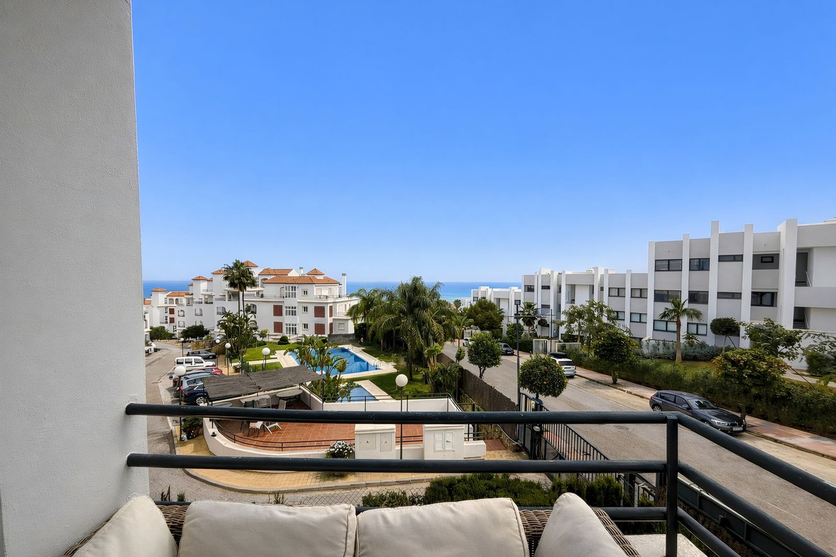 af344873e4422591af18e774b196a4d7 - 29