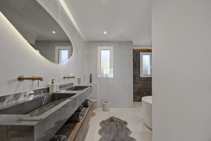 af6f4b561831d1131bc715c848aef134 - 35