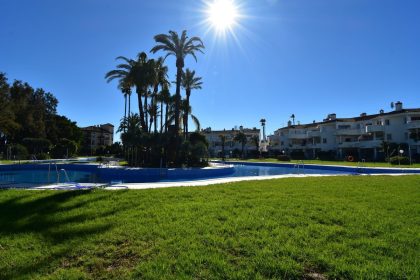 afe225525670396e6bce35572032acbc - 20