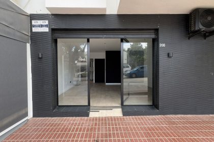 b01e6b80097bf3e316301b9e08ebe4ba - 1