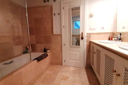 b029f9e77bb55984426835eb24902a21 - 17