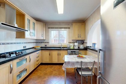 b1729a97d50775cd28ffc7e214e1b340 - 11