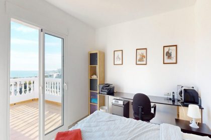 b1729a97d50775cd28ffc7e214e1b340 - 12