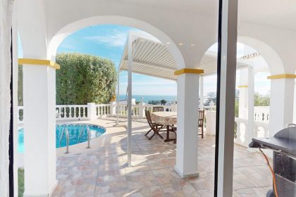 b1729a97d50775cd28ffc7e214e1b340 - 2