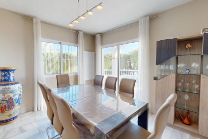 b1729a97d50775cd28ffc7e214e1b340 - 4