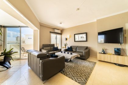 b178b67616b51429e5abcdc62c1aa624 - 15