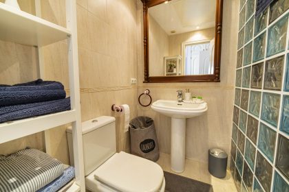 b178b67616b51429e5abcdc62c1aa624 - 16