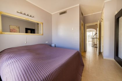 b178b67616b51429e5abcdc62c1aa624 - 18