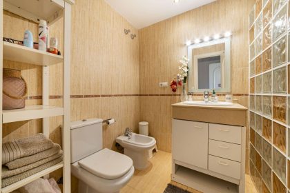 b178b67616b51429e5abcdc62c1aa624 - 19