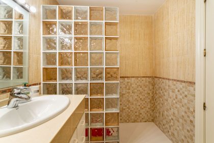 b178b67616b51429e5abcdc62c1aa624 - 20