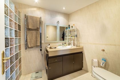 b178b67616b51429e5abcdc62c1aa624 - 26