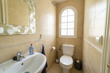 b178b67616b51429e5abcdc62c1aa624 - 6