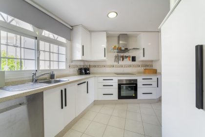 b178b67616b51429e5abcdc62c1aa624 - 7