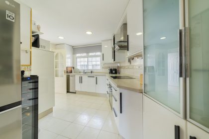 b178b67616b51429e5abcdc62c1aa624 - 8