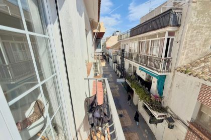 b18a324078f415858ab4a059829fa21c - 5