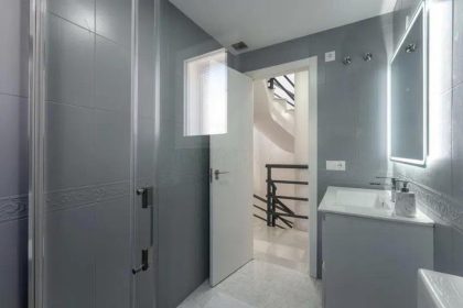 b1ac71b39cfcbbf4dc64252f6505dc14 - 12