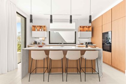 b1c2279b47acf61dad786a2c341e402b - 11