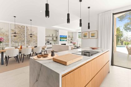 b1c2279b47acf61dad786a2c341e402b - 13