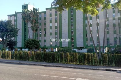 b1e9c3c55642f2cb73ee812fe80efc9b - 12