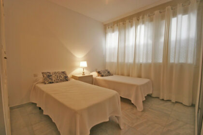 b256dae375c6249ec769ee77615fbc6e - 16