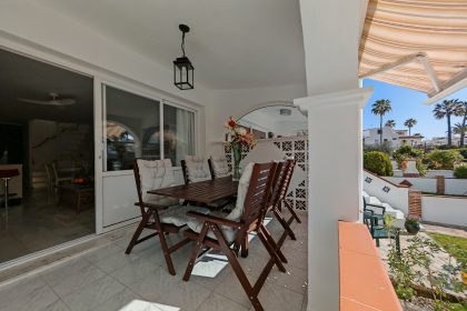 b25d8c5e55e14b5ba567f6c77cc7efa3 - 11