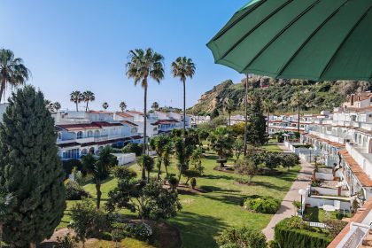 b25d8c5e55e14b5ba567f6c77cc7efa3 - 22