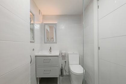 b25d8c5e55e14b5ba567f6c77cc7efa3 - 25