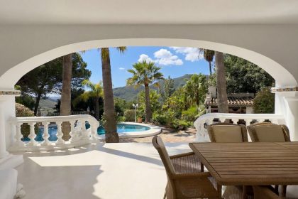 b2ebf3e25849a39289301e0c1f6733b8 - 25