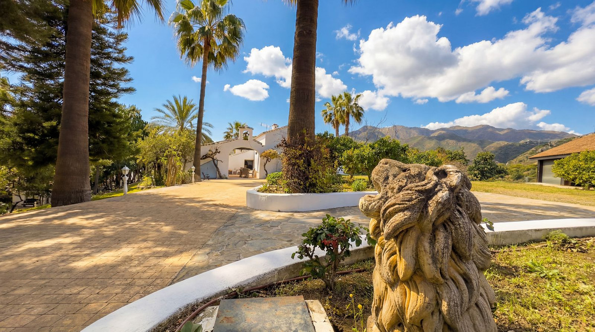 b2ebf3e25849a39289301e0c1f6733b8 - 39