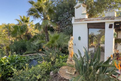 b2ebf3e25849a39289301e0c1f6733b8 - 42