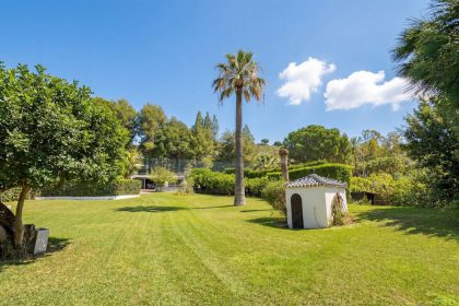 b2ebf3e25849a39289301e0c1f6733b8 - 44